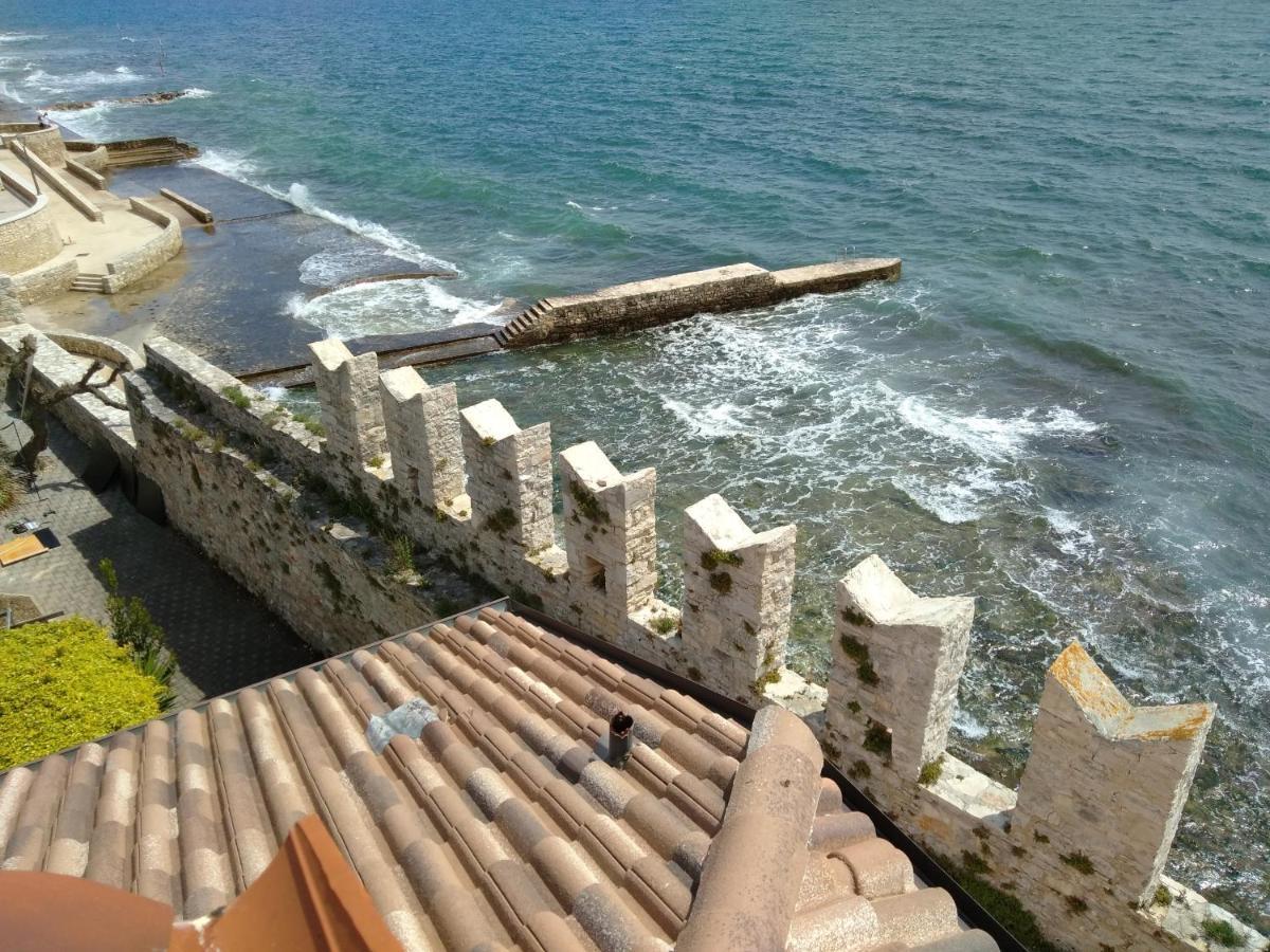 Apartments Edo Novigrad  Bagian luar foto