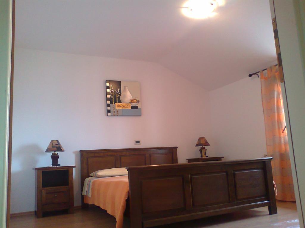 Apartments Edo Novigrad  Bagian luar foto